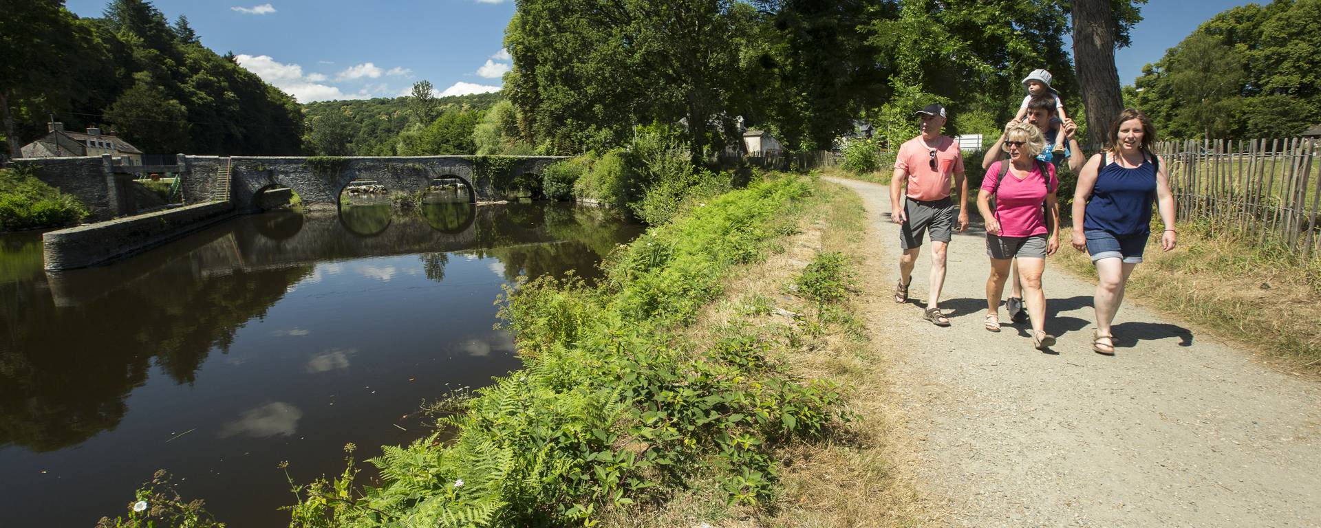 Destination Coeur de Bretagne - Kalon Breizh - Canal de Nantes à Brest ©YannickDerennes