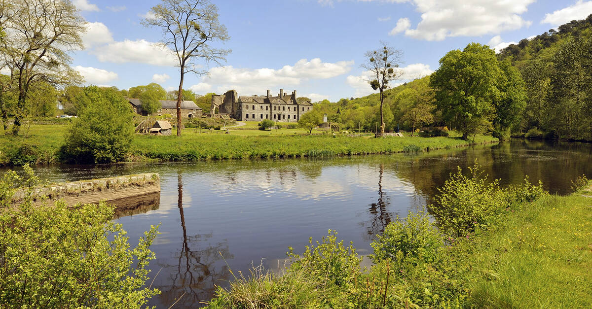 Abbaye de Bon Repos | Destination Coeur de Bretagne - Kalon Breizh